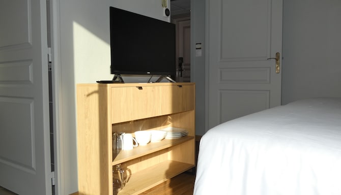 TULIP INN HONFLEUR RESIDENCE - Commode