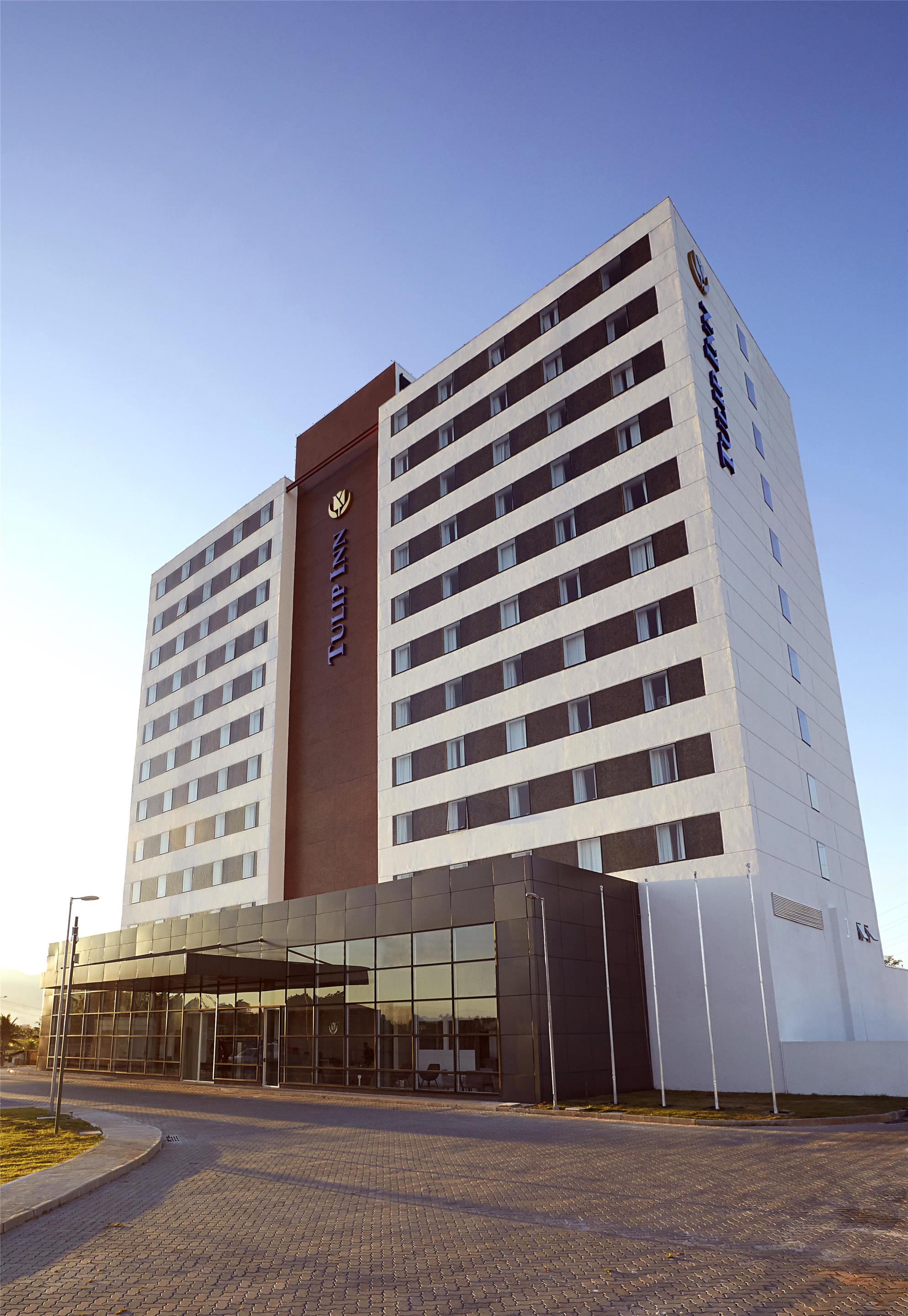 Tulip Inn Itaguai - Exterior
