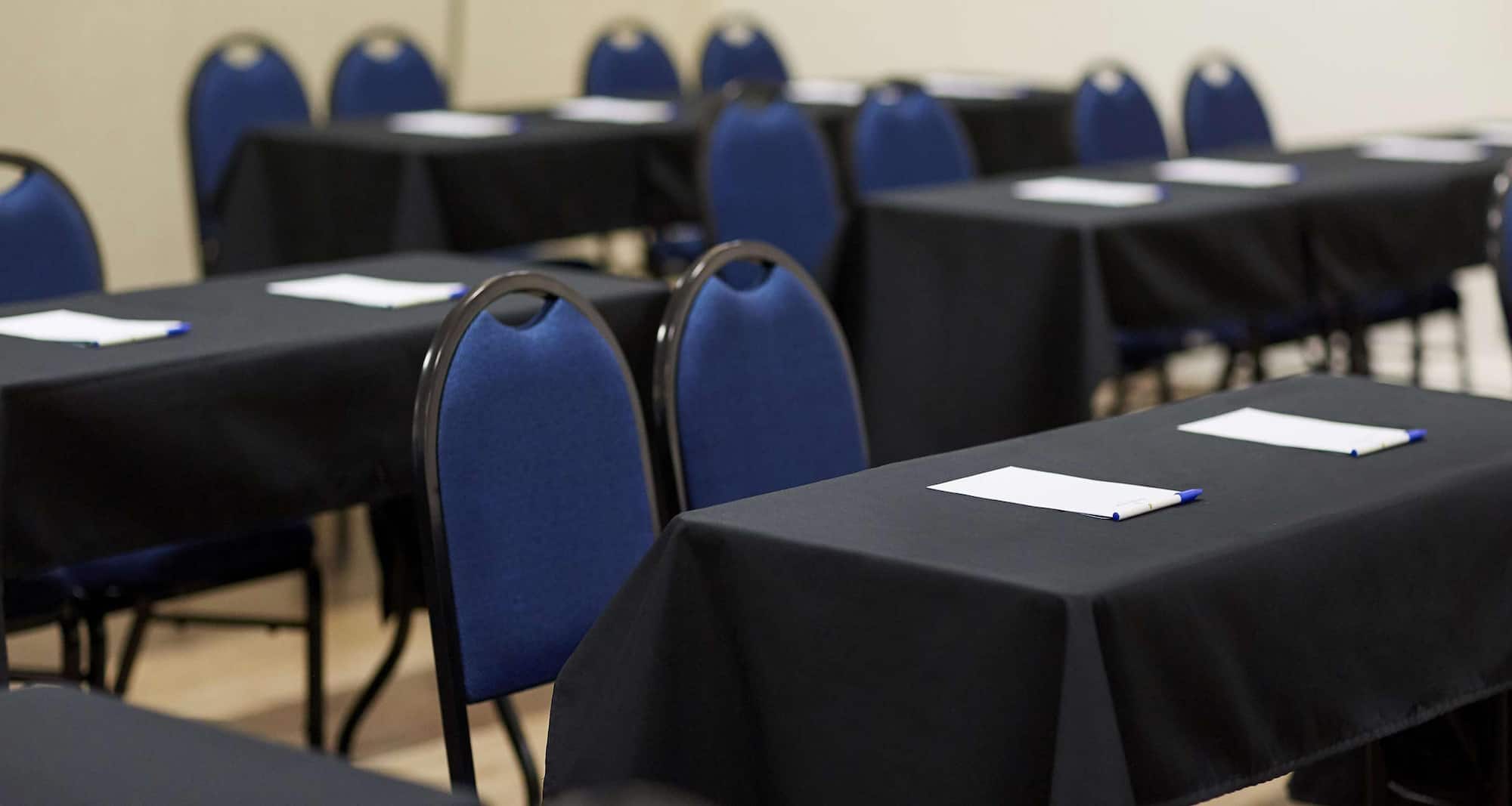 Tulip Inn Itaguai - Meeting Room