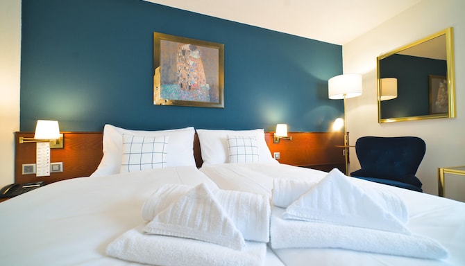 Tulip Inn Lausanne Beaulieu - Gaestezimmer