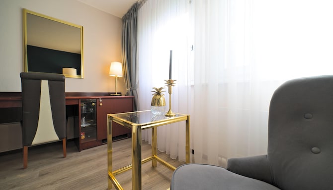 Tulip Inn Lausanne Beaulieu - Gaestezimmer