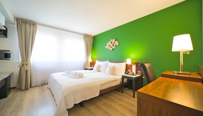 Tulip Inn Lausanne Beaulieu - Gaestezimmer