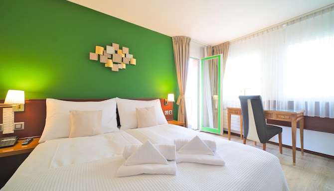 Tulip Inn Lausanne Beaulieu - Gaestezimmer
