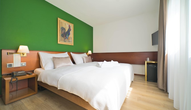 Tulip Inn Lausanne Beaulieu - Gaestezimmer