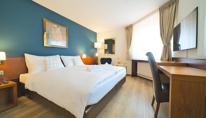 Tulip Inn Lausanne Beaulieu - Gaestezimmer