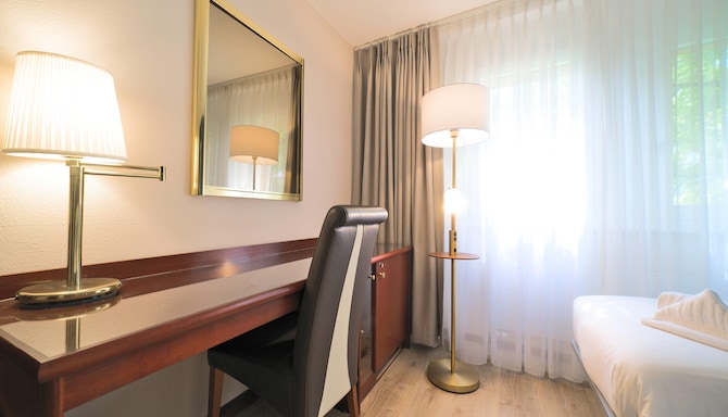 Tulip Inn Lausanne Beaulieu - Gaestezimmer