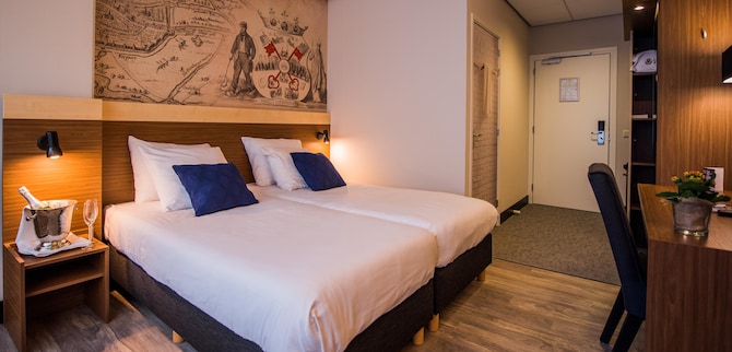 Tulip Inn Leiden Centre - Slider Tist