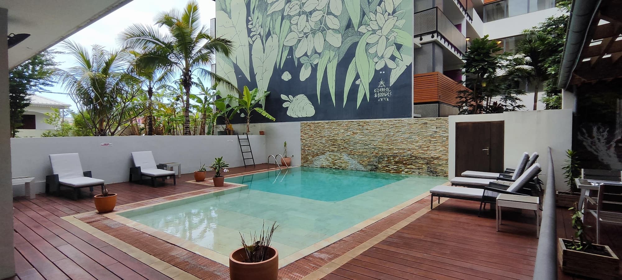 Tulip Inn Sainte Clotilde La Reunion - Swimming pool