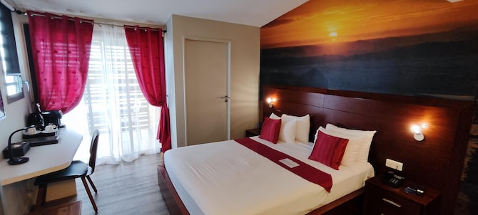 Tulip Inn Sainte Clotilde La Reunion - Superior Room 1 Double bed
