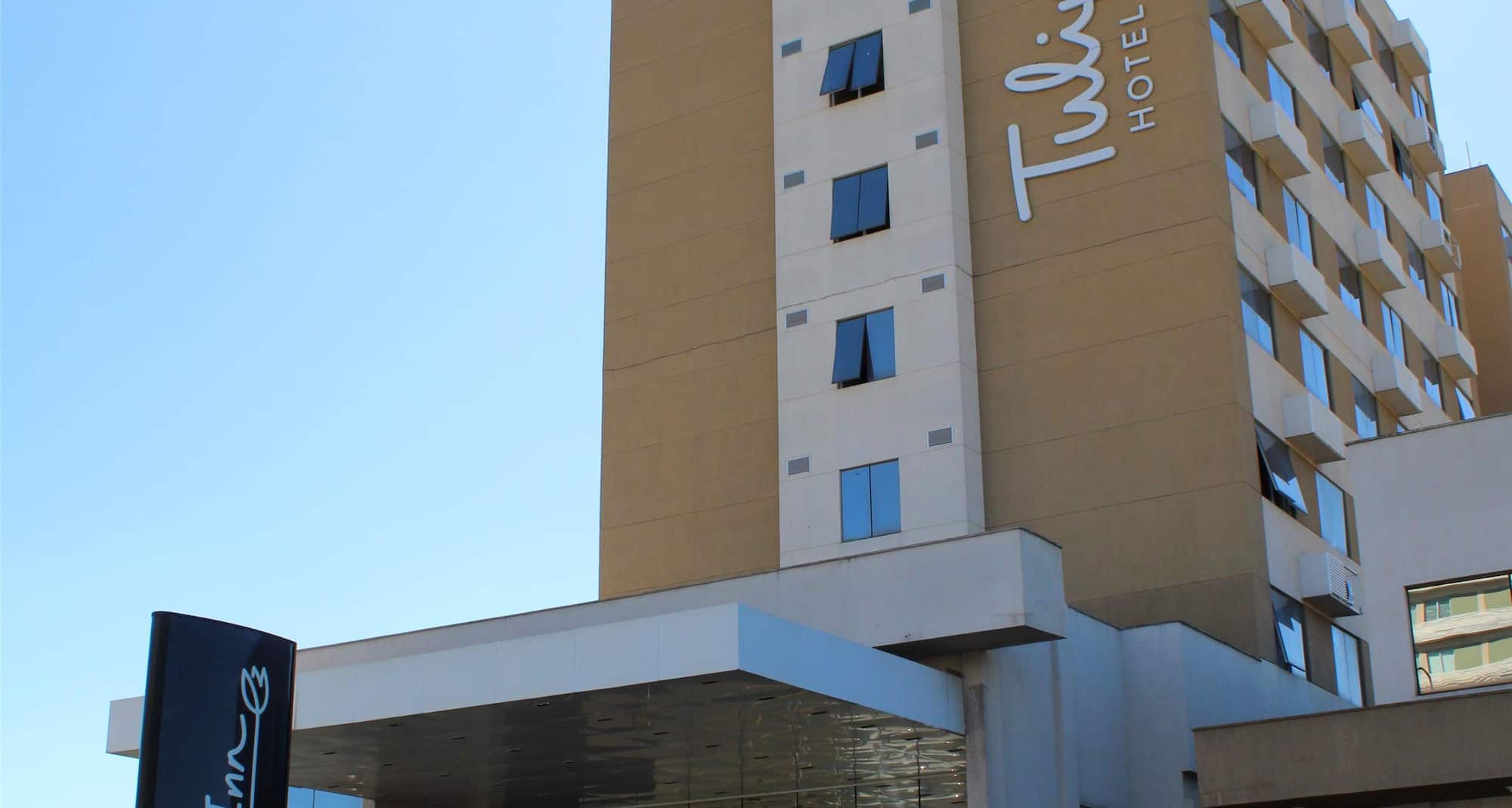 Tulip Inn Sete Lagoas - Fachada
