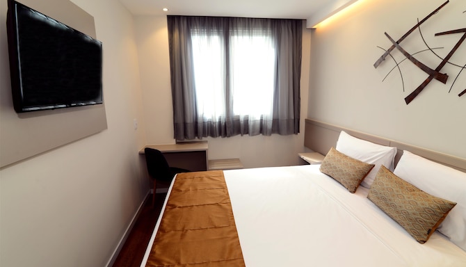 Tulip Inn Vila Velha - Standard Room Double - Antiga