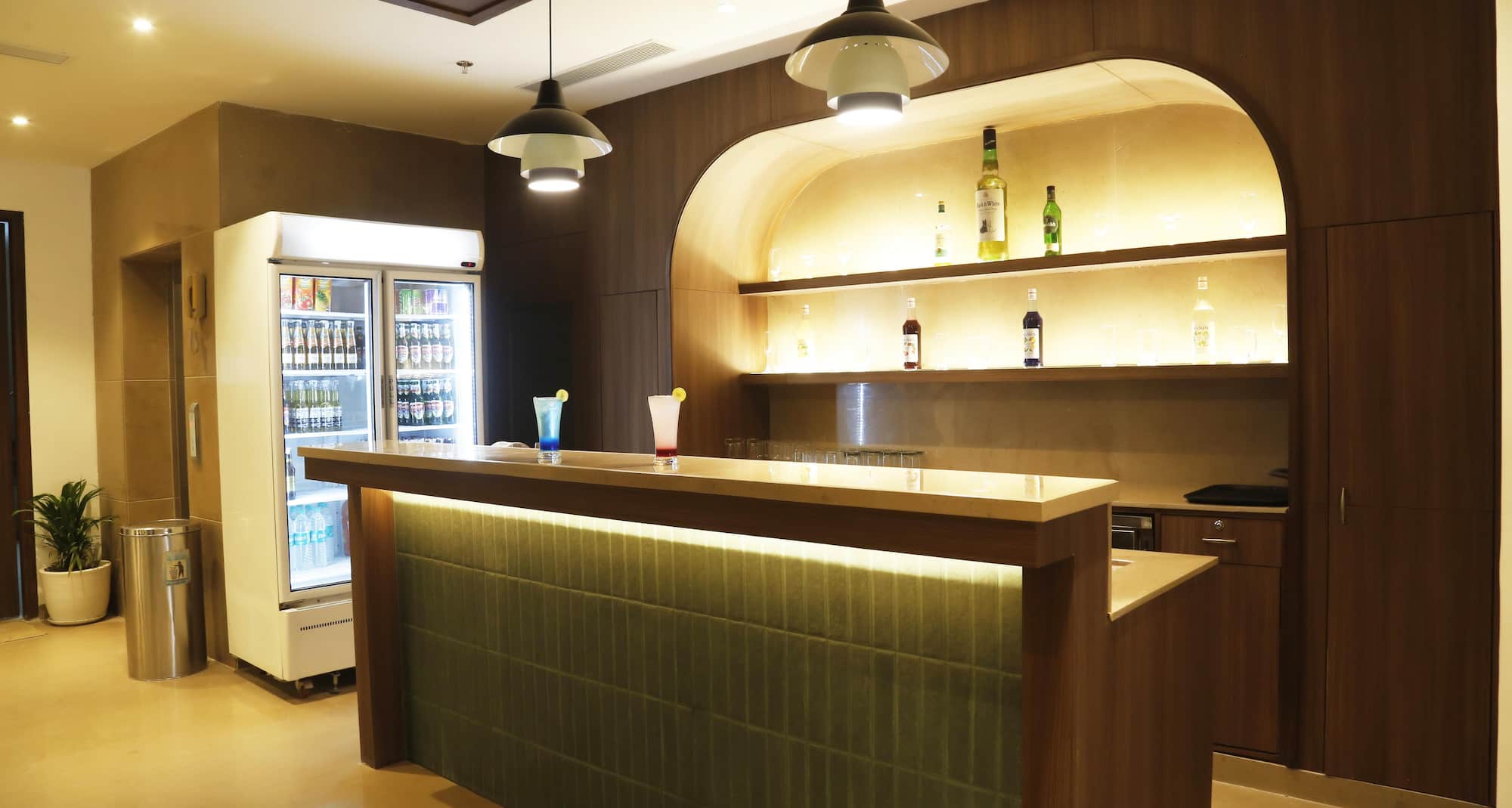 Tulip Inn Zirakpur - Bar / Lounge