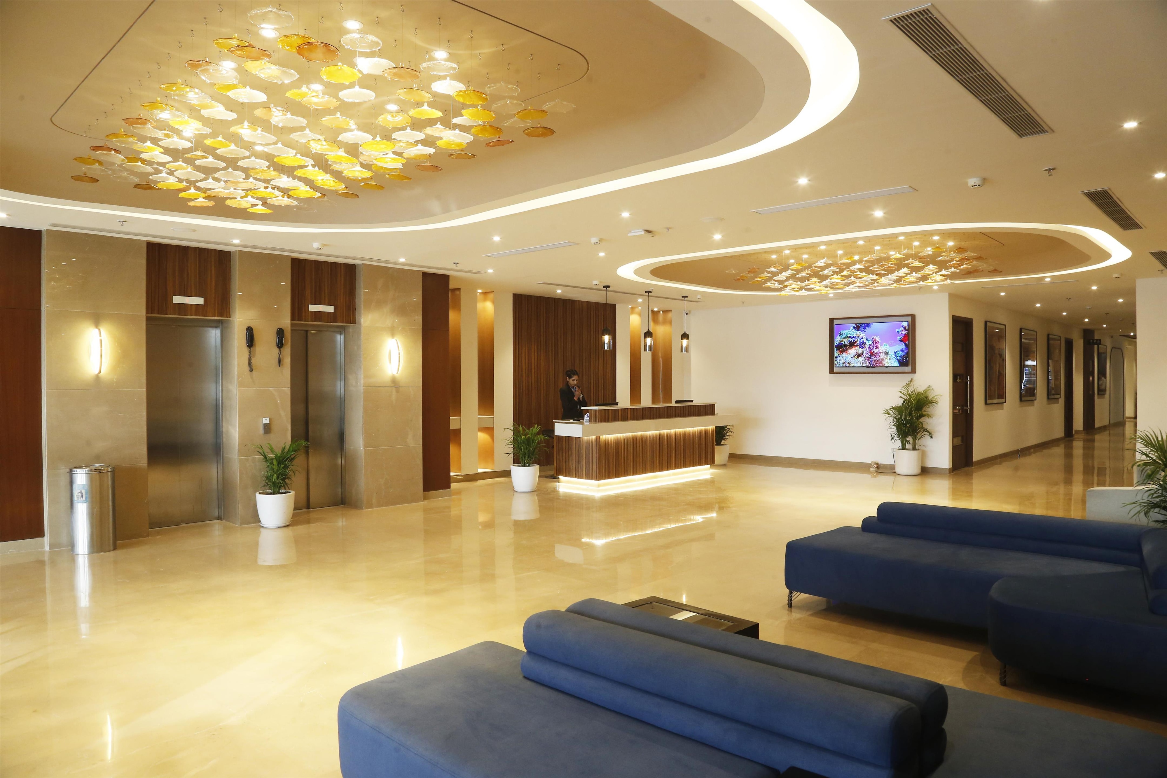 Tulip Inn Zirakpur - Lobby