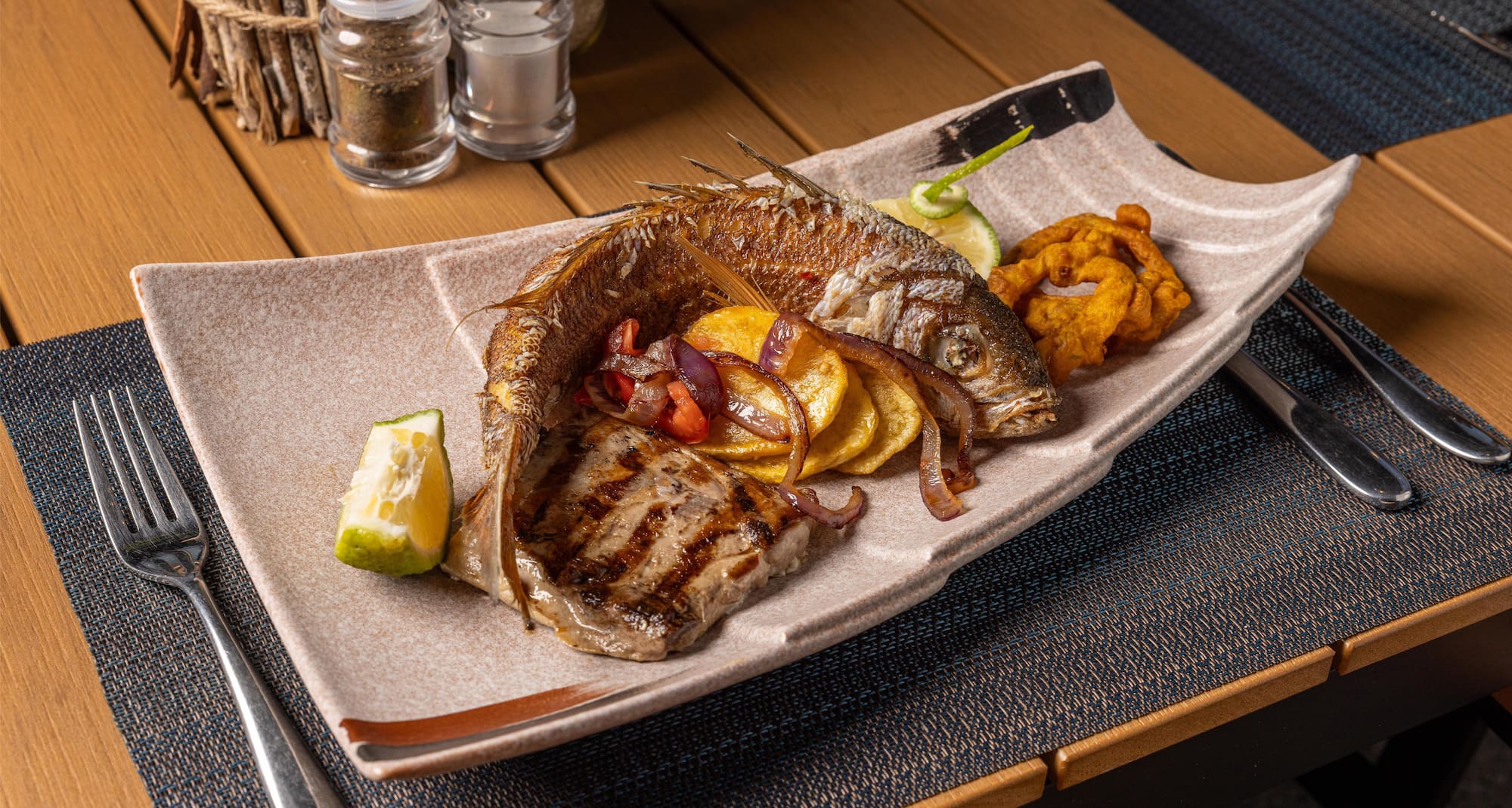 Tulip Residences Vipingo Mombasa - Beach Restaurant - Food